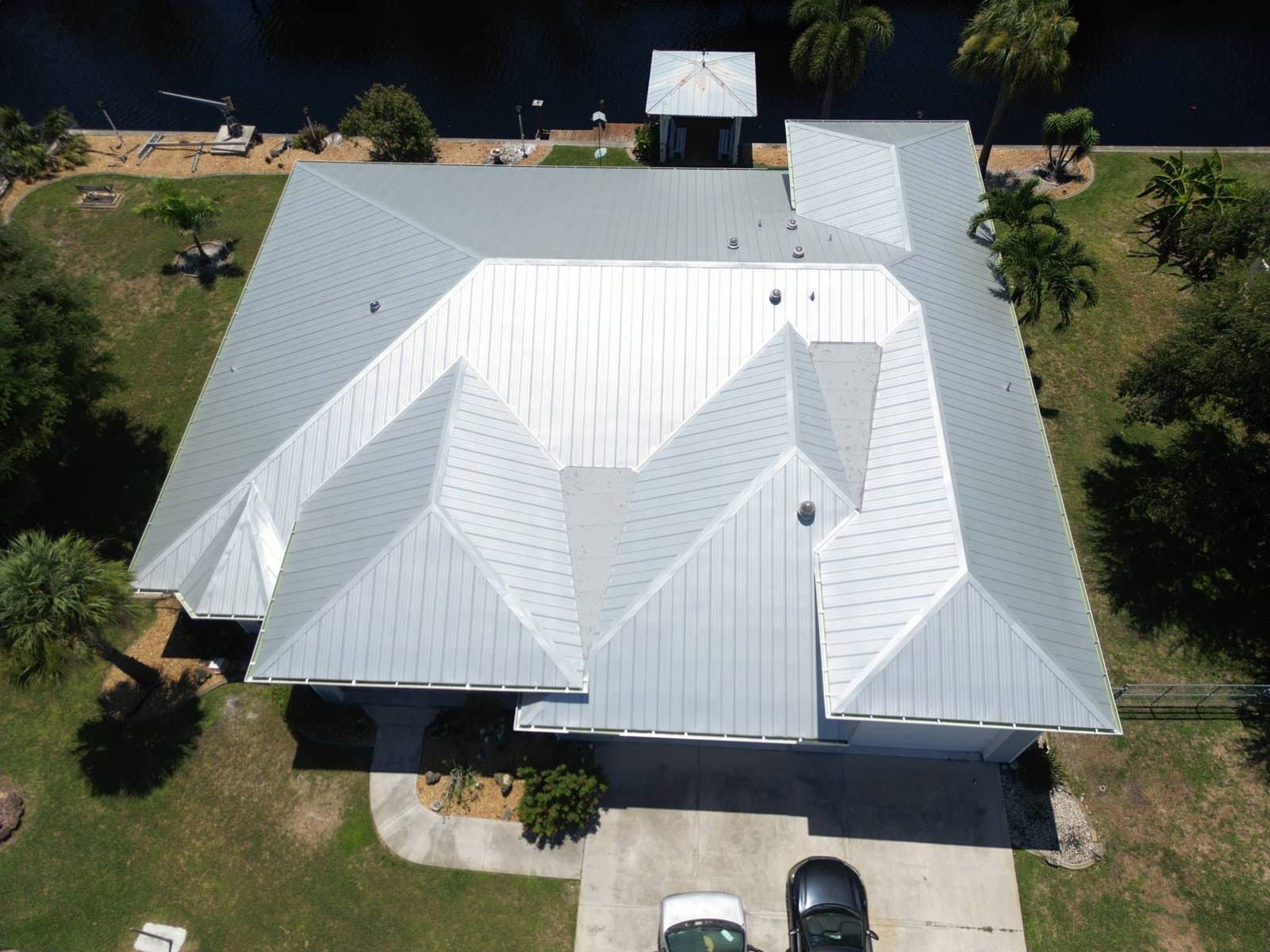 Completed roof installation in Southwest Florida — project photo 5 of 18